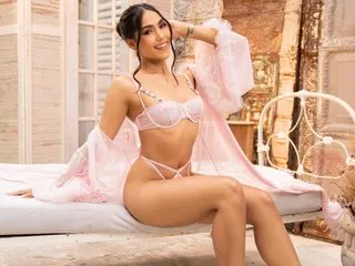 NinnaCrawford Image 2