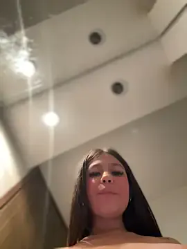 Alyshanon18 Image 12