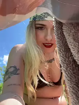 alyssa_deep Image 6