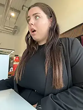 ariasbeautyx's Thumb Image