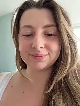 curvyflawless Image 13