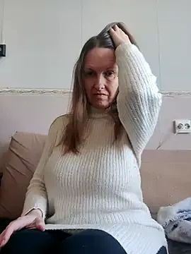 Evelina_cute Image 2