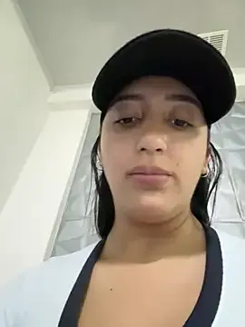 Hannahoff Image 2
