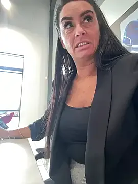 Islaymae_gilf Image 2
