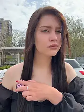 KikiWatson Image 3