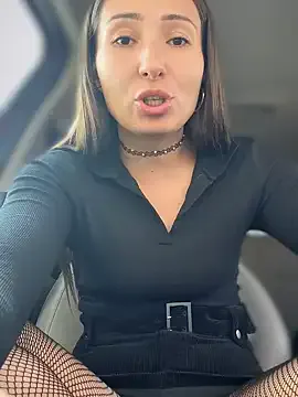 LetsFunKARINA Image 4