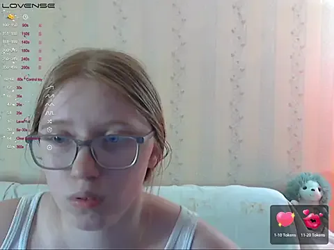 LustfulSarah Image 8