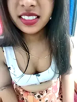 Maahhii_2 Image 2