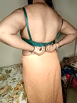 neha_rohan12 Image 4