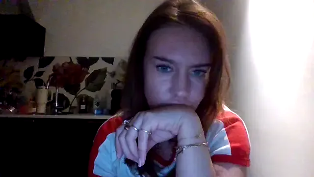 Nina24's Thumb Image