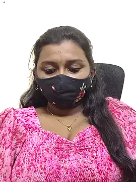 Pavani-Sexy Image 13