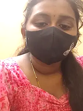 Pavani-Sexy Image 17