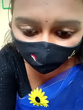 Pavani-Sexy Image 3
