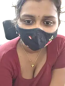 Pavani-Sexy Image 9