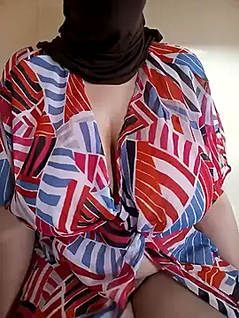 sariqa_sex Image 12
