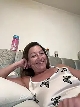 Sophia-Squirts-UK Image 5