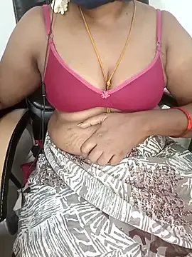 Tamil-hotwife Image 2
