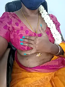 Tamil-hotwife Image 9