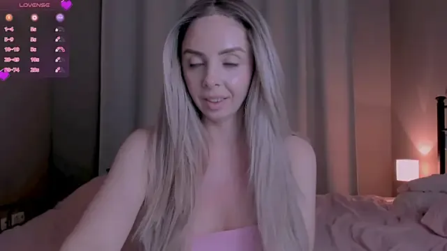VelvetEliza Image 3